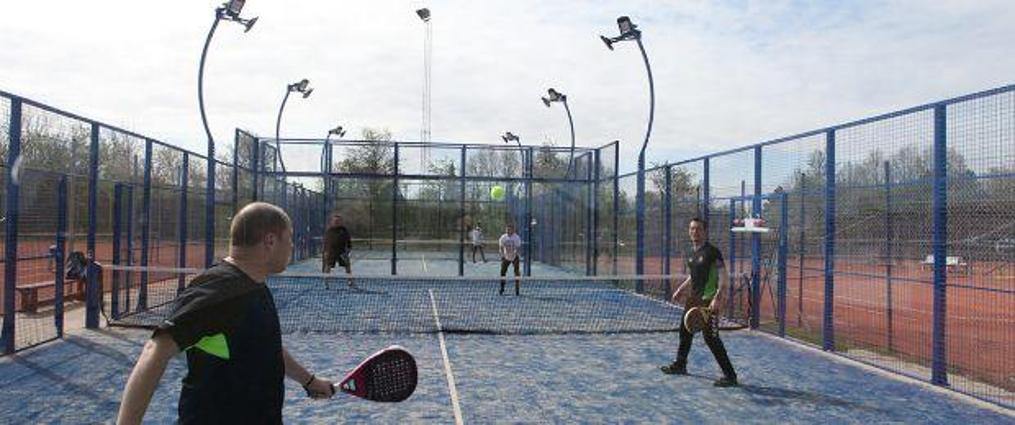 Padeltennis, ude