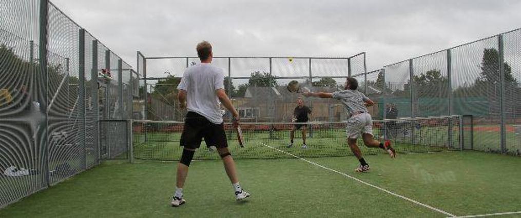 Padeltennis, ude