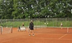 Tennisbane, grus