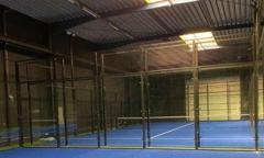 Padelbane, inde