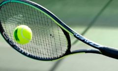 Tennisbane, indendørs