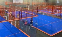 Padelbane, inde